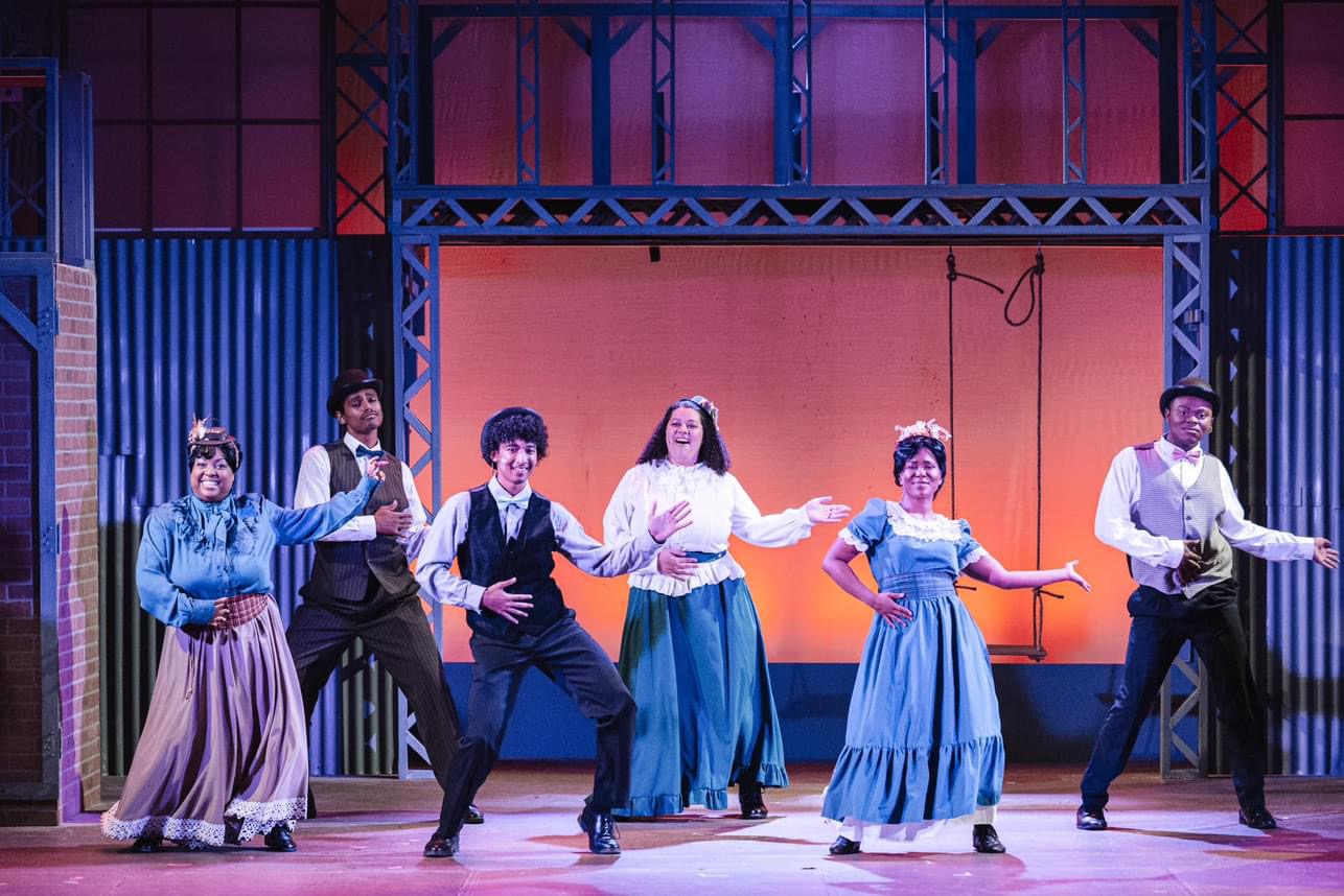Performance Photos – Chasmin Hallyburton